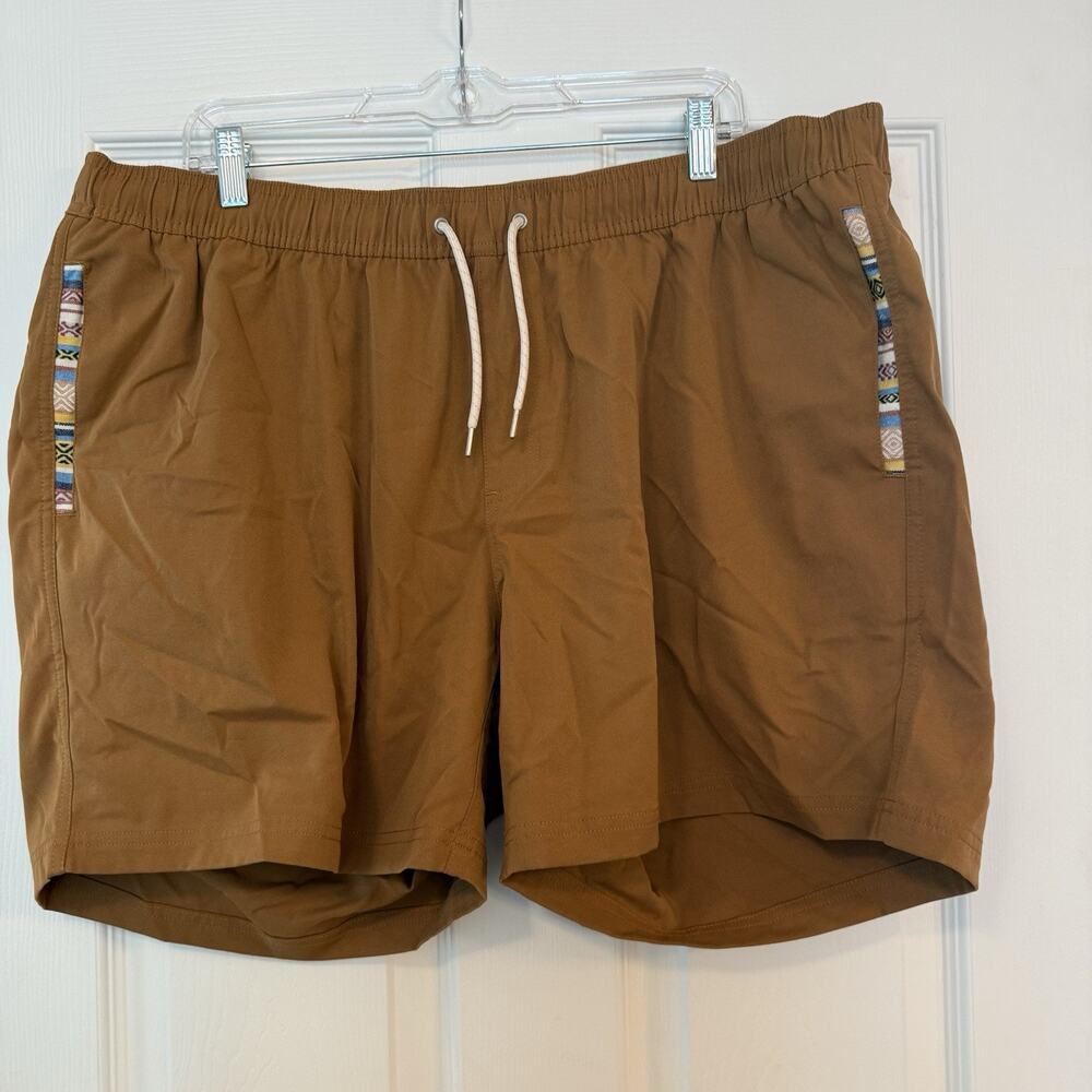 Wowie Men’s Shorts XXL Men Flow 2.0 Turmeric Yellow Aztec Stretch Ultralite‎ EUC